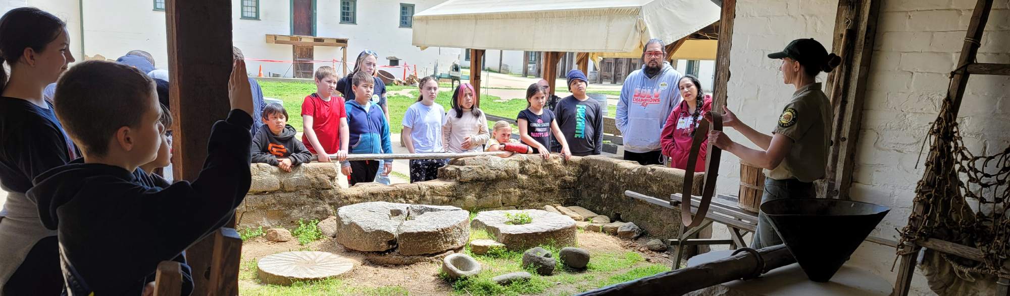 School Tour Program at Sutter's Fort